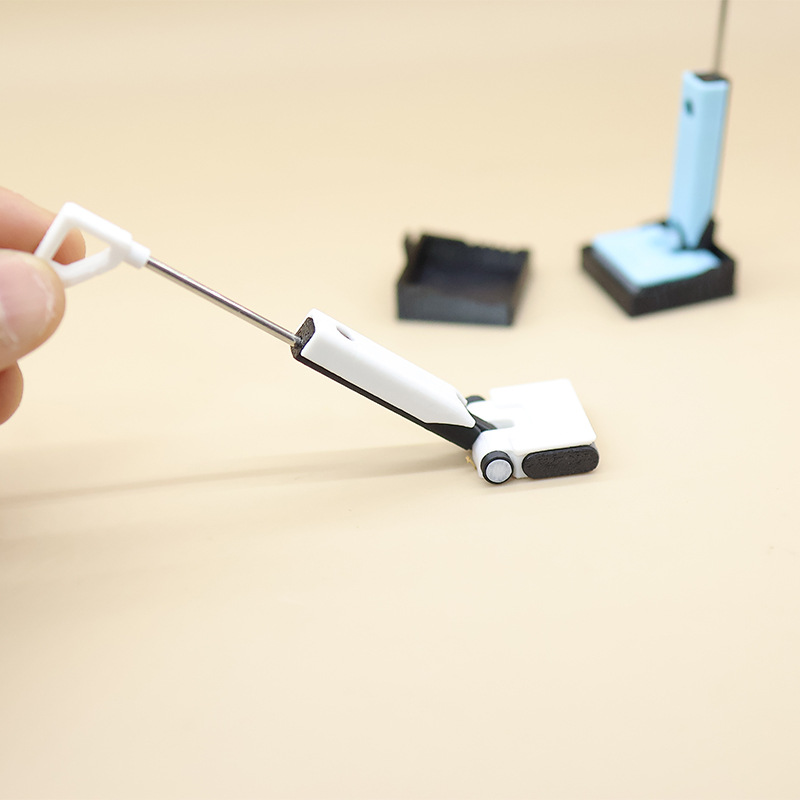 1:12 Miniature Floor Scrubber