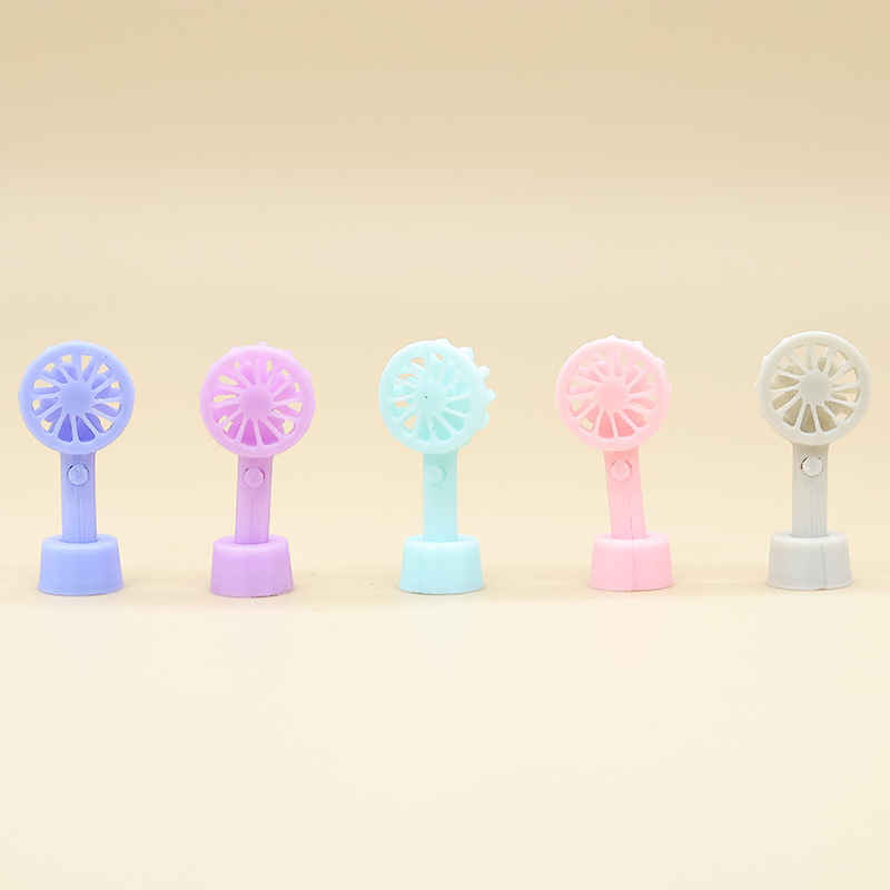1:12 Miniature Handheld Fan