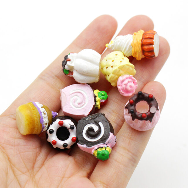 1:12 miniature dessert sampler