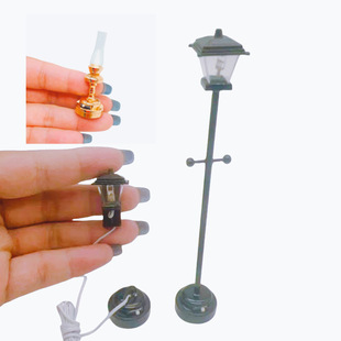 1:12 Miniature LED Park Street Lamp for Dollhouse Lighting