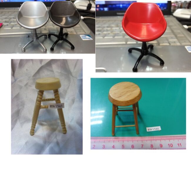 1:12 Miniature Turned Wood Three-Leg Stool