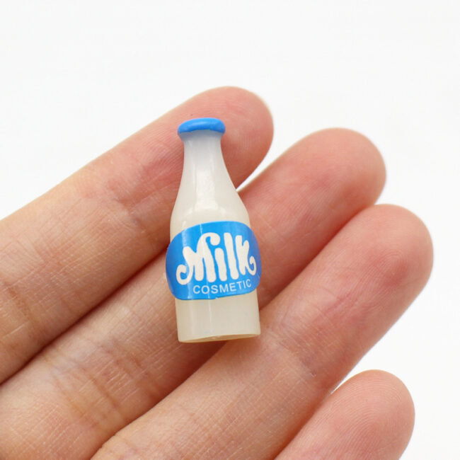 1:12 Miniature Resin Milk Bottle Props Set of 10