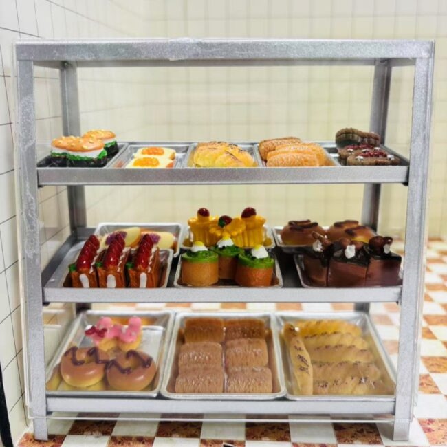 1:12 Miniature Bread and Cake Display Cabinet