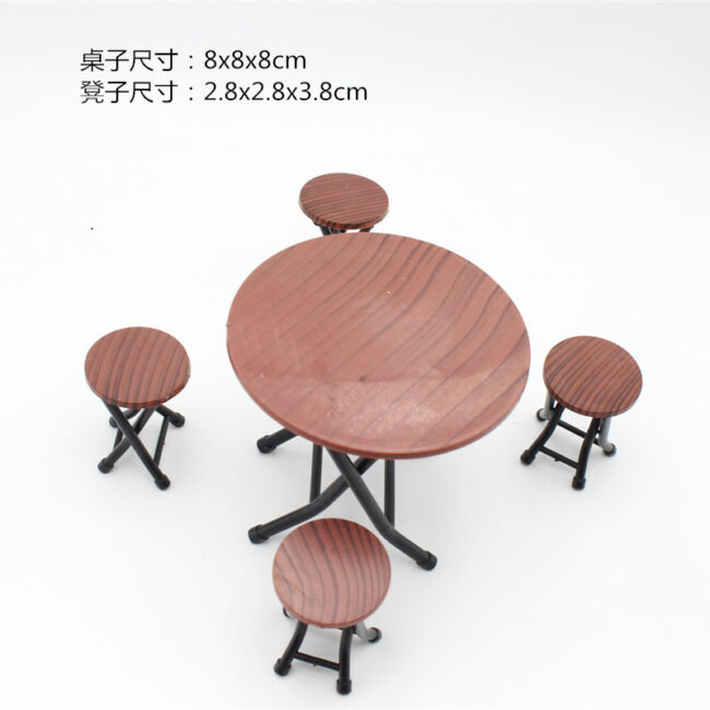 1:12 dollhouse vintage folding table with miniature stools
